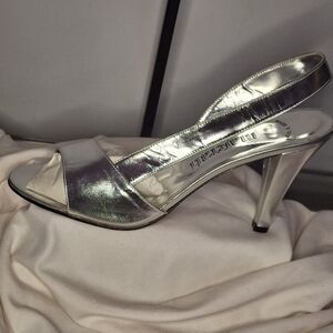 Vintage Shimmering Silver Slingback Heels